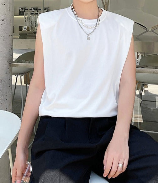 パッド ショルダー デザイン ノースリーブTシャツ